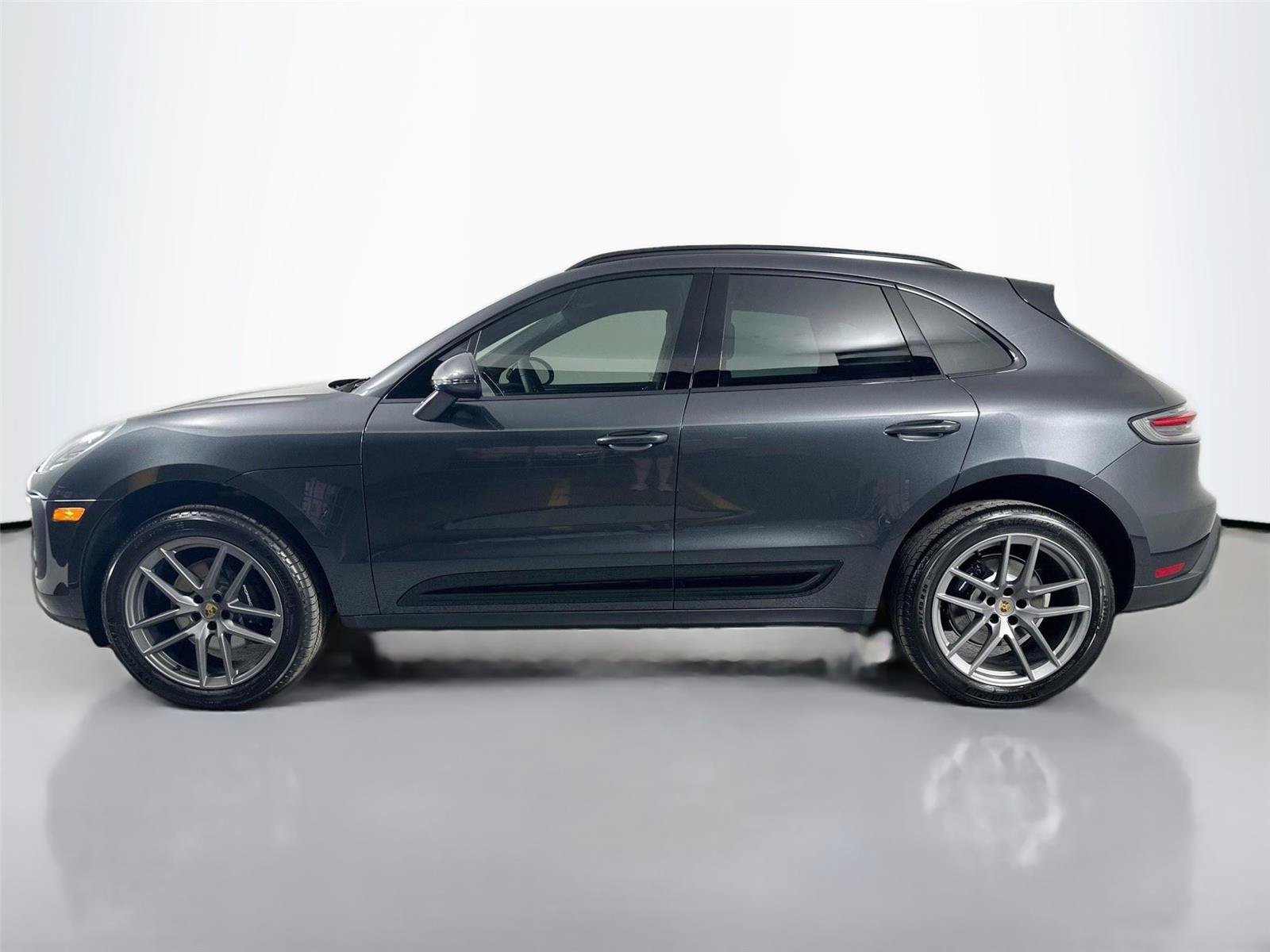Certified 2026 Porsche Macan Turbo AWD/4WD image 2