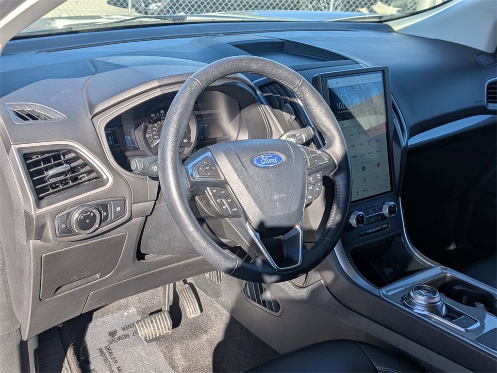 Used 2024 Ford Edge SEL image 15