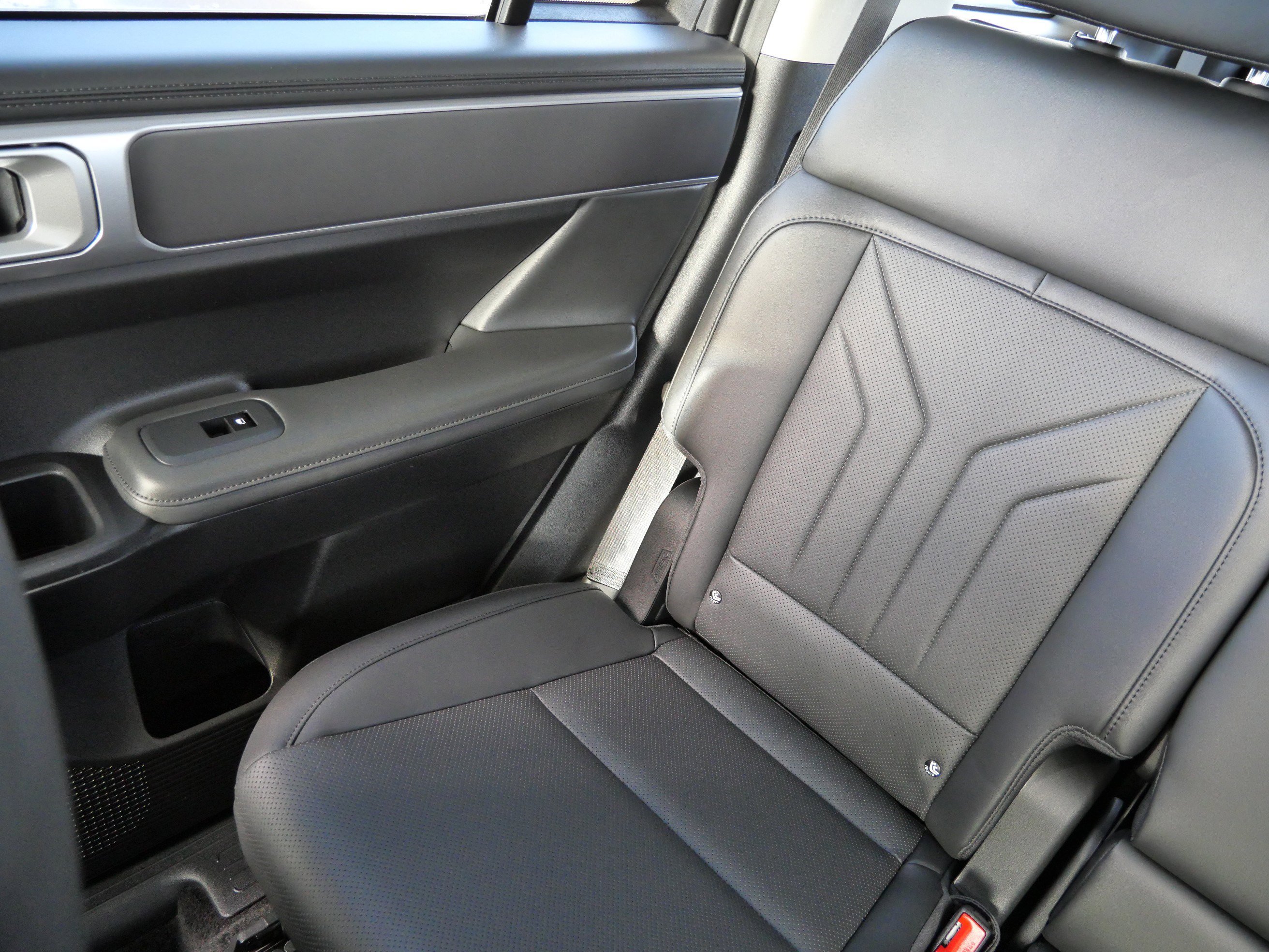 Certified 2026 Hyundai Santa Fe SEL image 12