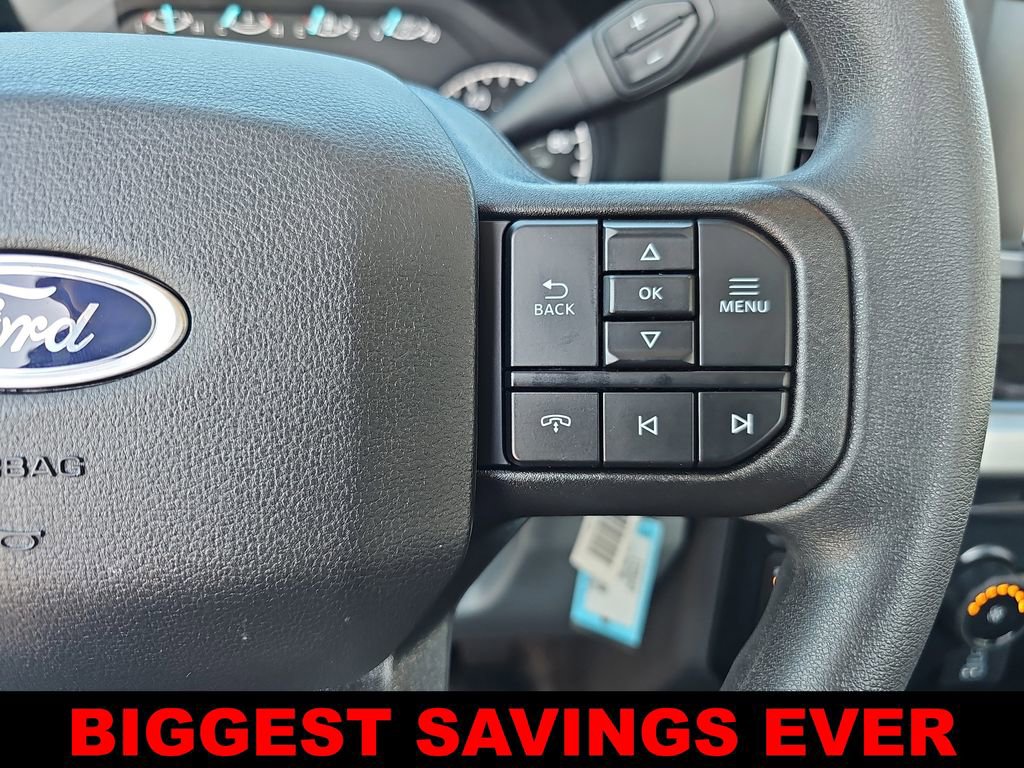 New 2025 Ford F550 4x4 Regular Cab Super Duty image 17