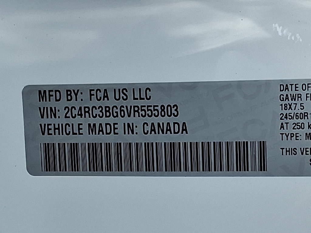 New 2027 Chrysler Pacifica Select AWD/4WD image 19