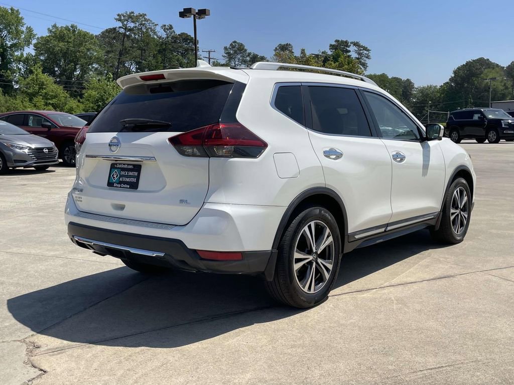 Used 2018 Nissan Rogue SL w/ Premium Package FWD image 7