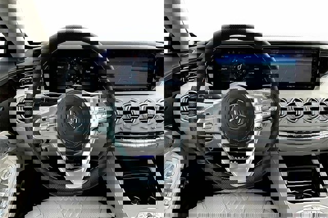 Used 2018 Mercedes-Benz S 560 4MATIC Coupe image 11