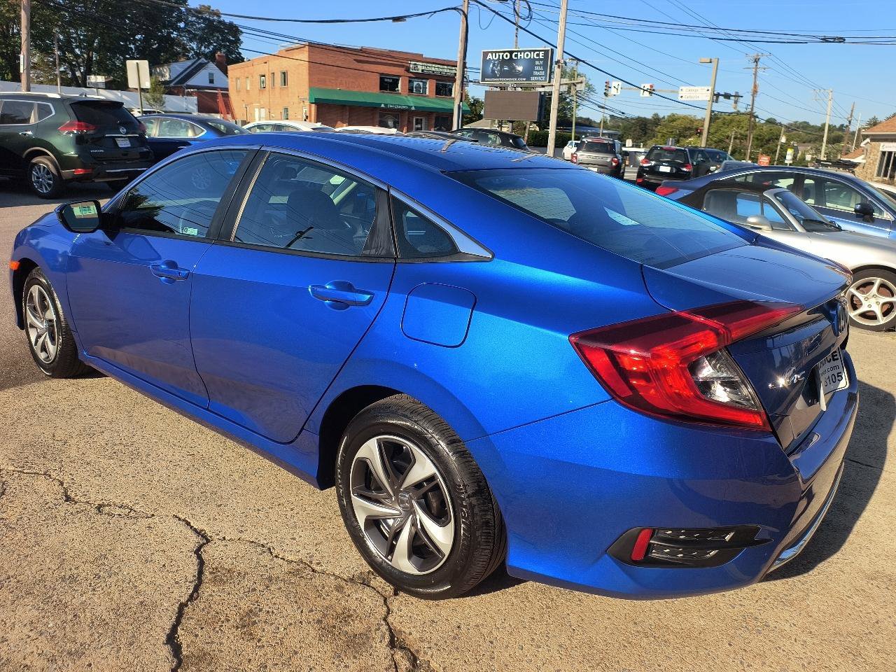 Used 2021 Honda Civic LX image 9