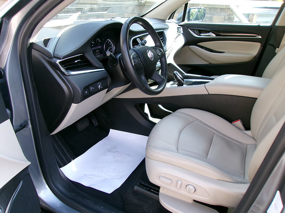Used 2021 Buick Enclave Essence AWD/4WD image 14