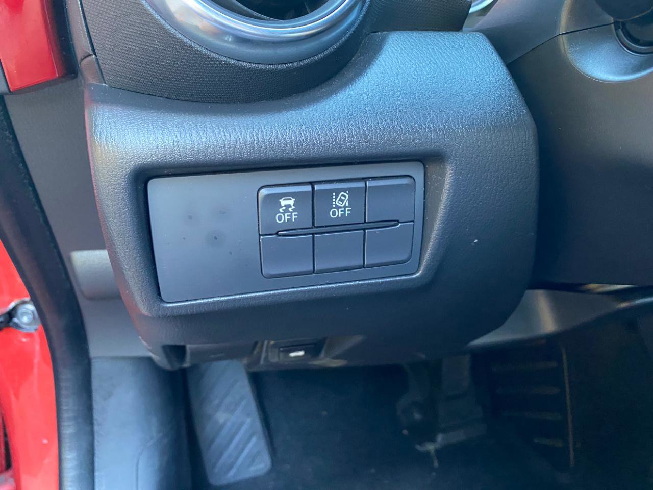 Used 2021 MAZDA MX-5 Miata RF Grand Touring RWD image 46