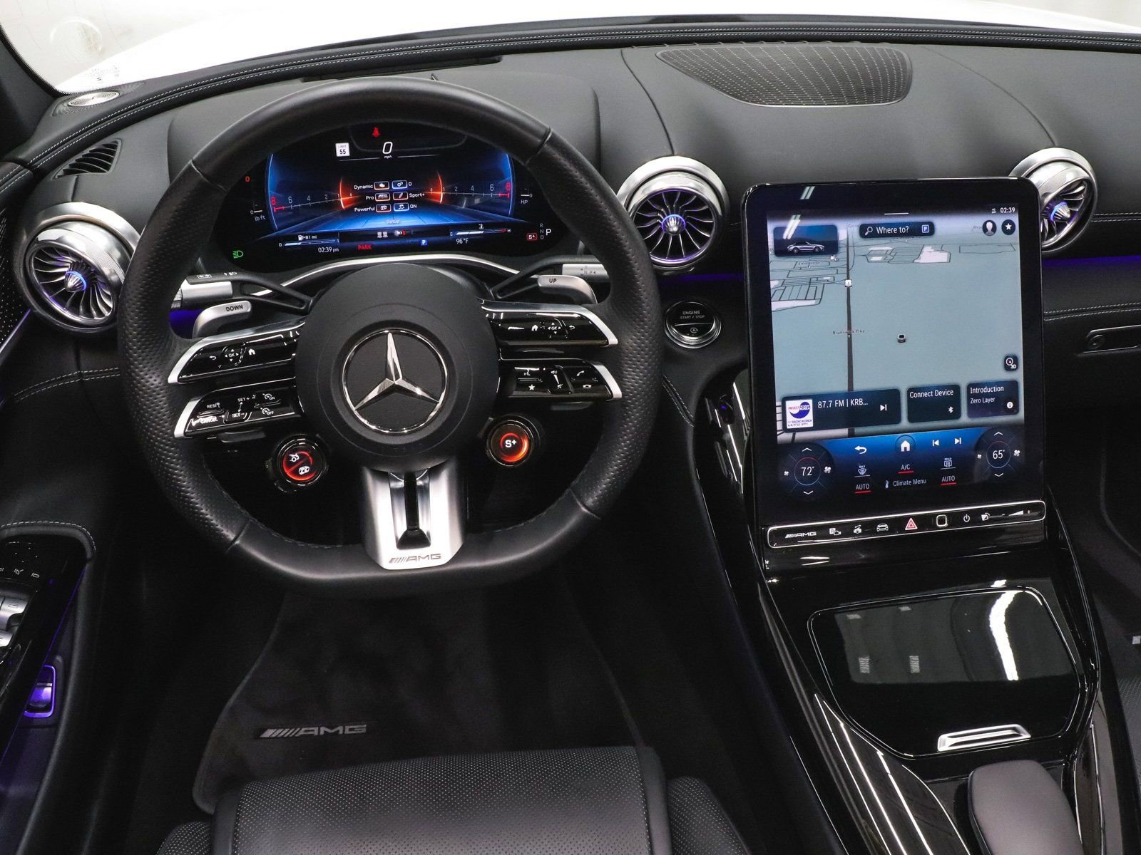 Used 2023 Mercedes-Benz SL 63 AMG 4MATIC image 29