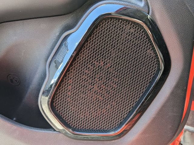 Used 2018 Jeep Renegade Altitude AWD/4WD image 16