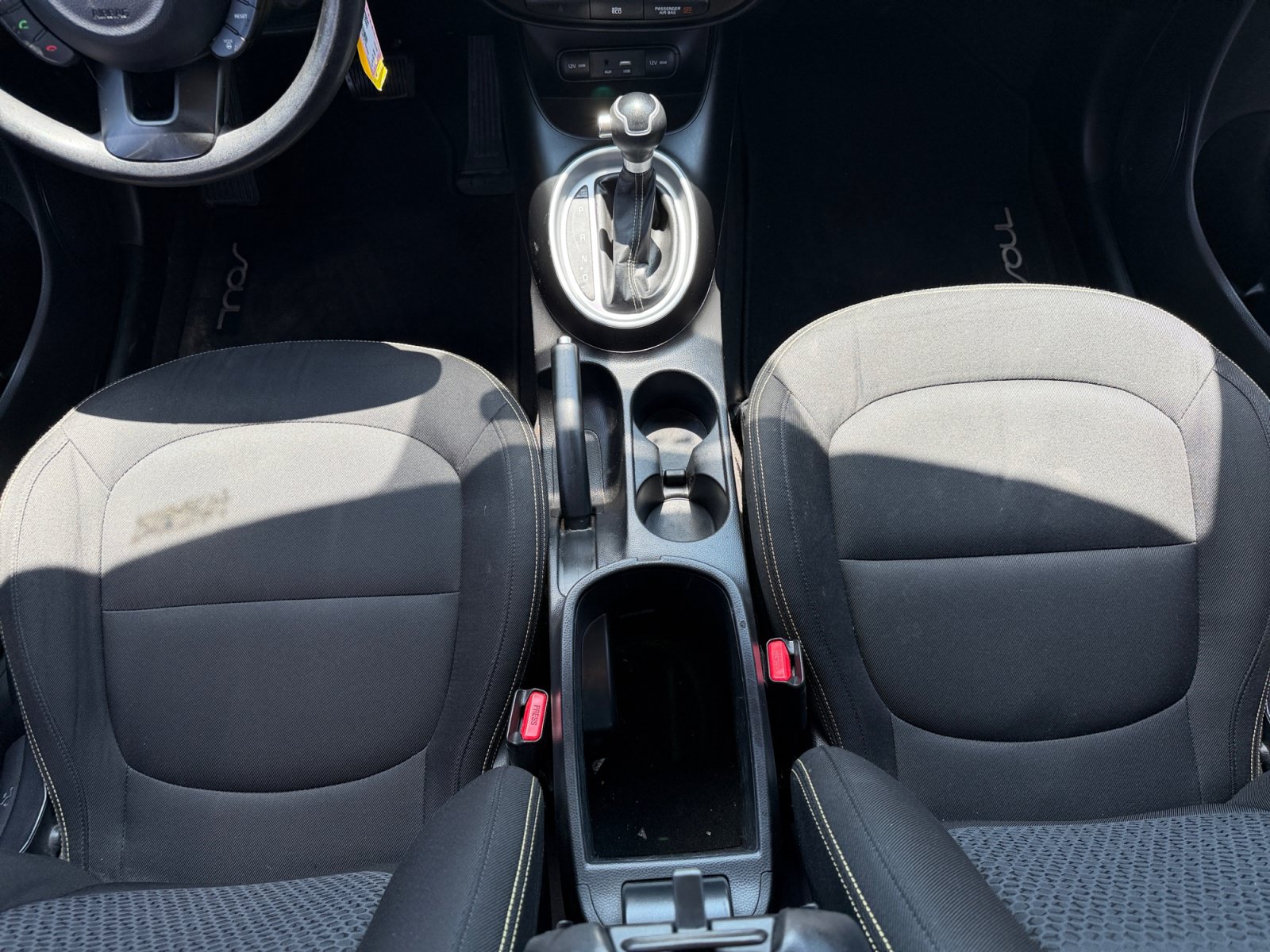 Used 2015 Kia Soul + FWD image 19