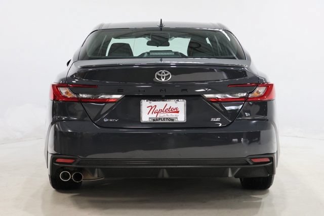 Used 2025 Toyota Camry SE FWD image 7
