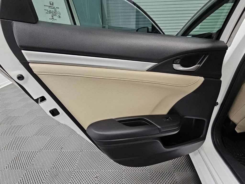 Used 2017 Honda Civic EX-L image 30