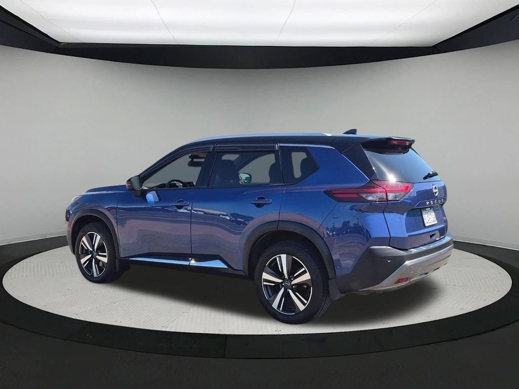 Used 2023 Nissan Rogue SL w/ SL Premium Package FWD image 6