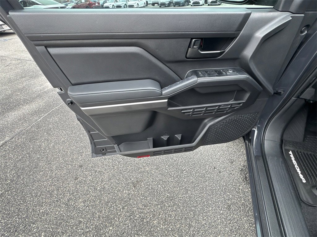 New 2026 Toyota Tacoma SR5 image 10