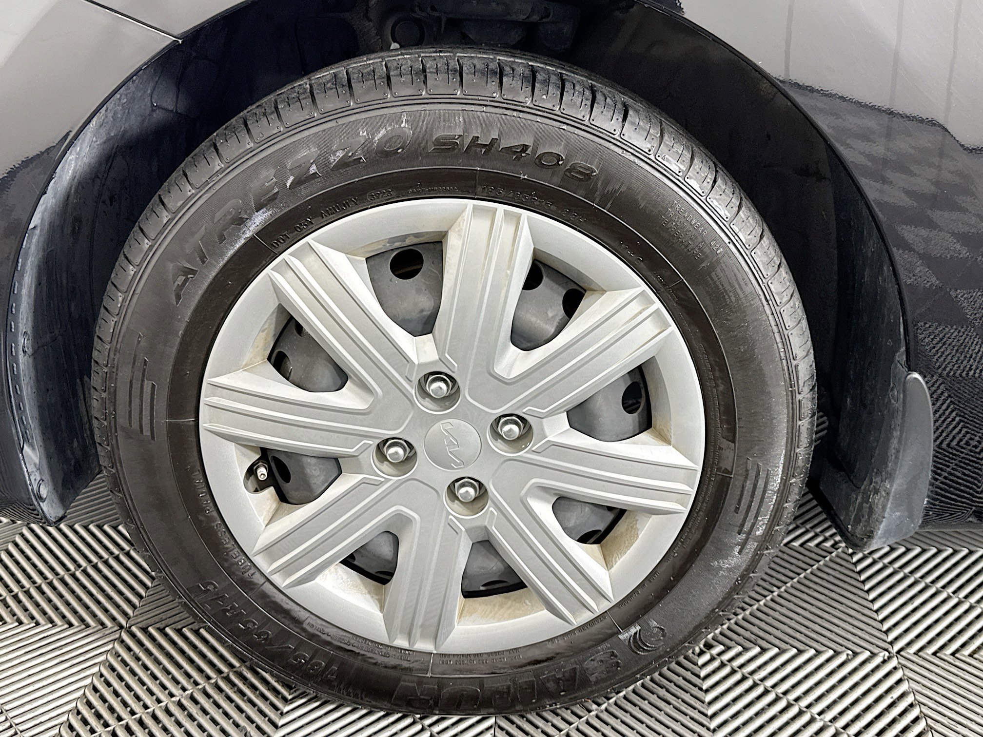 Used 2022 Kia Rio LX image 35