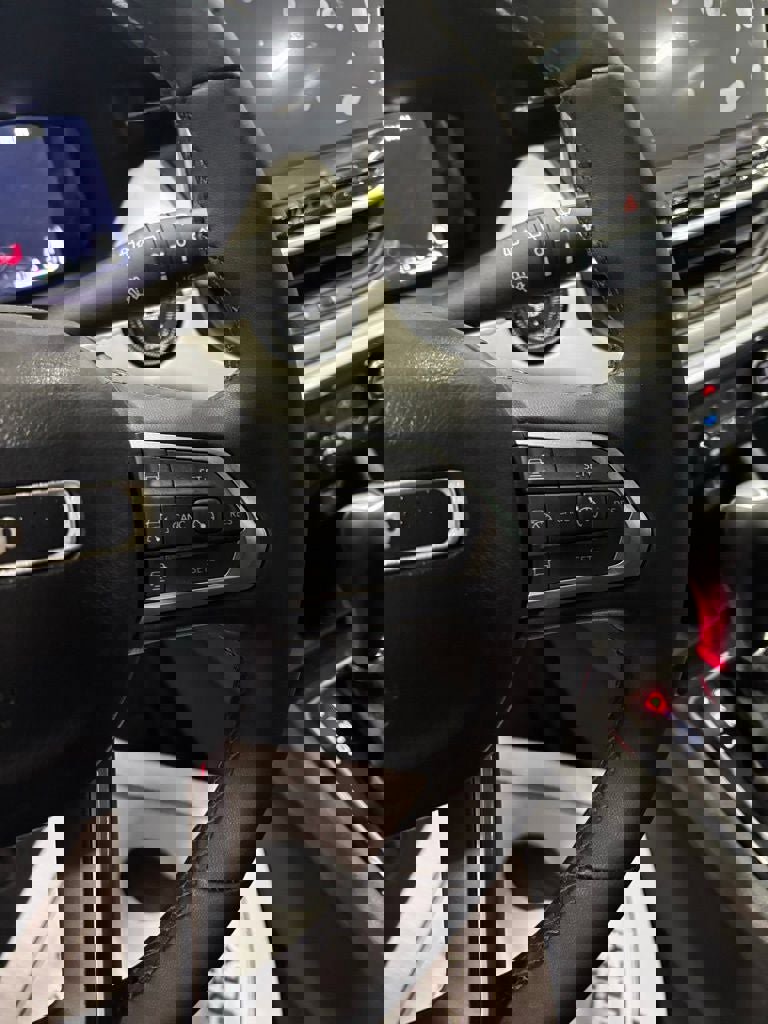 New 2026 Jeep Compass Limited w/ Sun, Sound & Navigation Group image 13