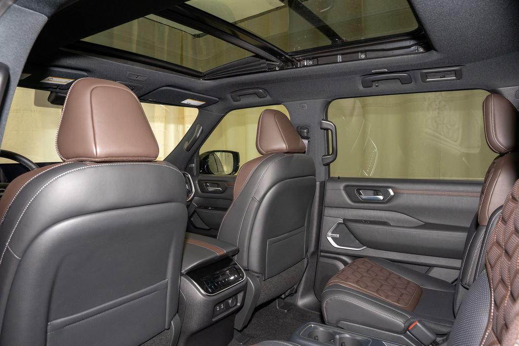 New 2026 Nissan Armada Platinum AWD/4WD image 10
