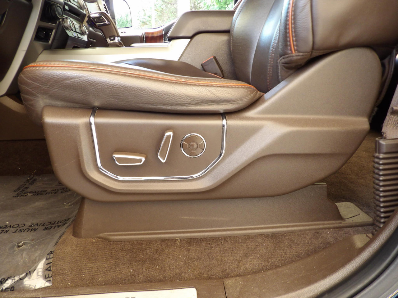 Used 2017 Ford F150 King Ranch w/ Equipment Group 601A Luxury image 15