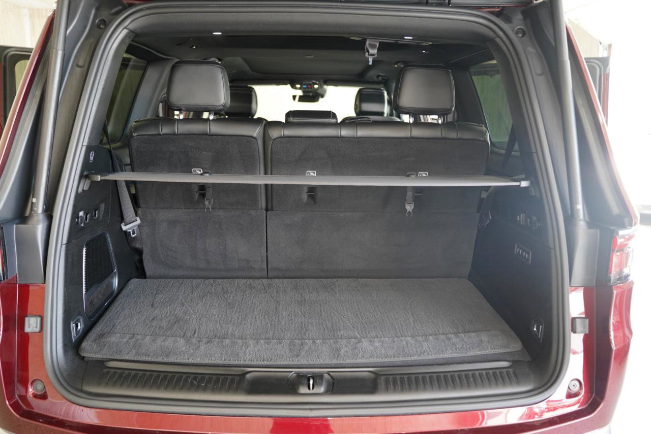 Used 2022 Jeep Wagoneer Series III w/ Premium Group I RWD image 39