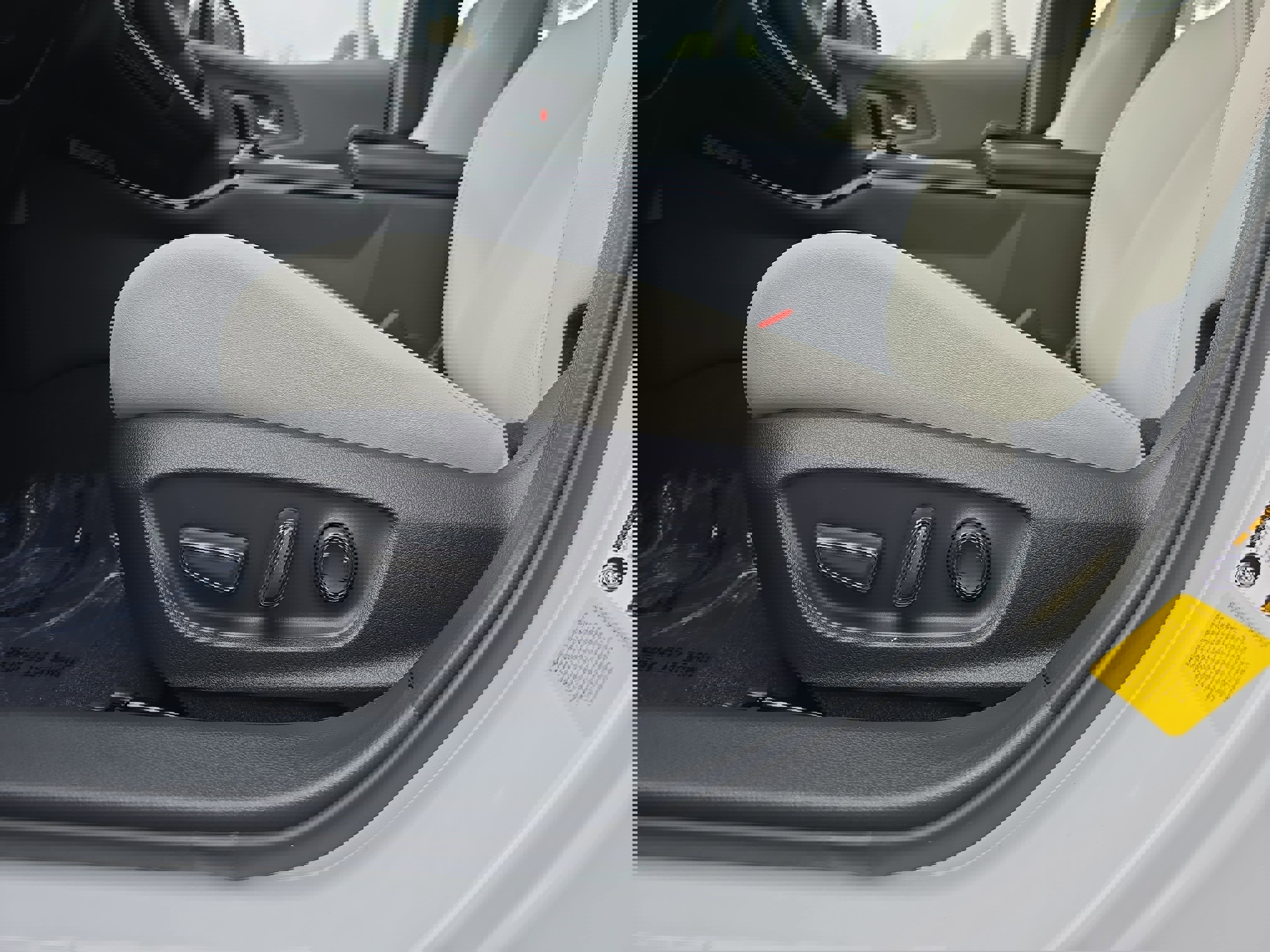 Used 2026 Toyota Prius Limited image 28