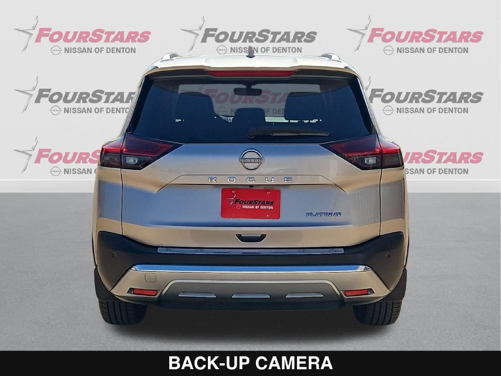 Used 2022 Nissan Rogue Platinum w/ Head-Up Display Package FWD image 5