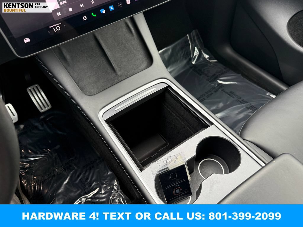 Used 2023 Tesla Model Y Performance AWD/4WD image 21