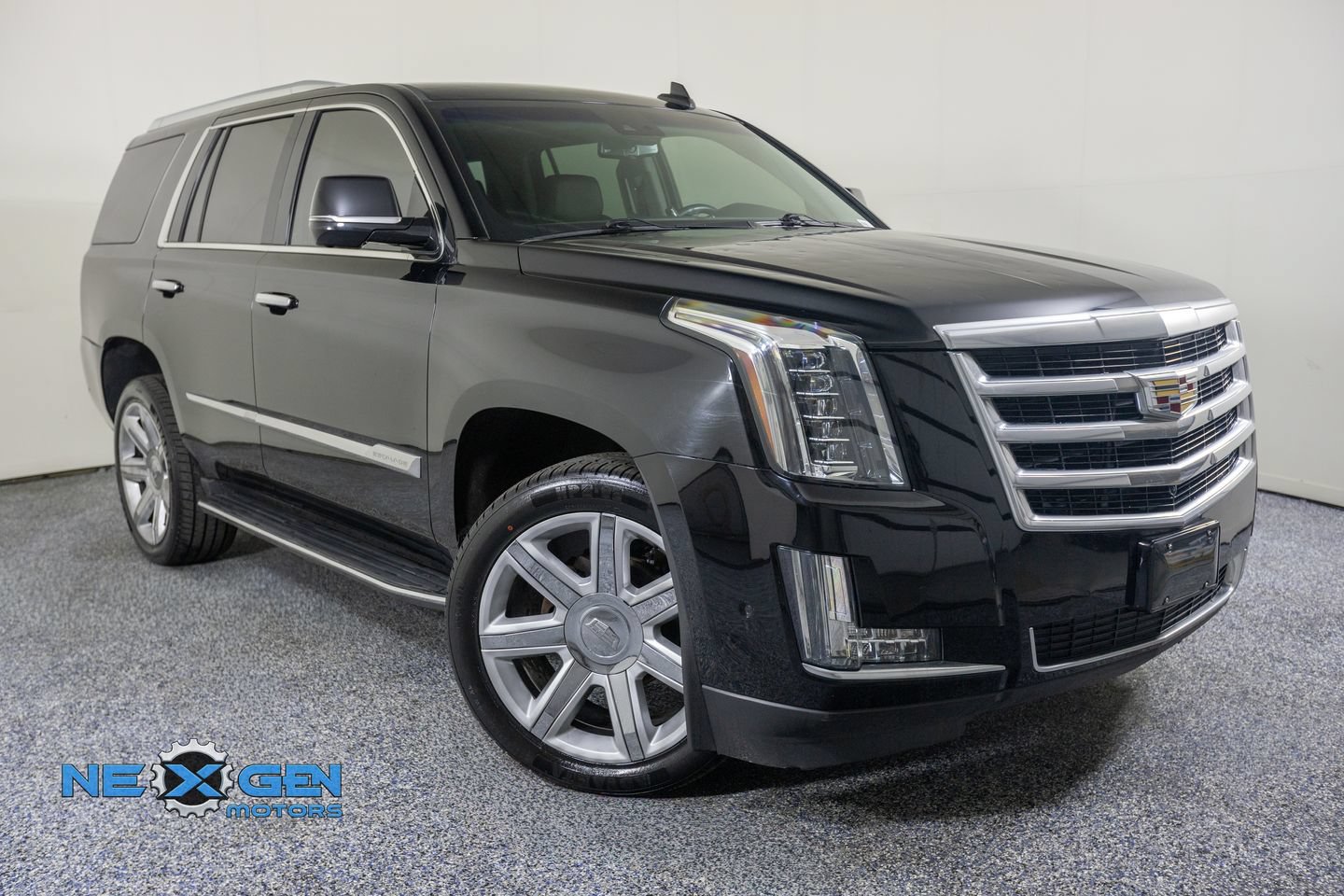 Used 2017 Cadillac Escalade Luxury