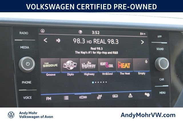 Used 2023 Volkswagen Taos SE FWD image 34