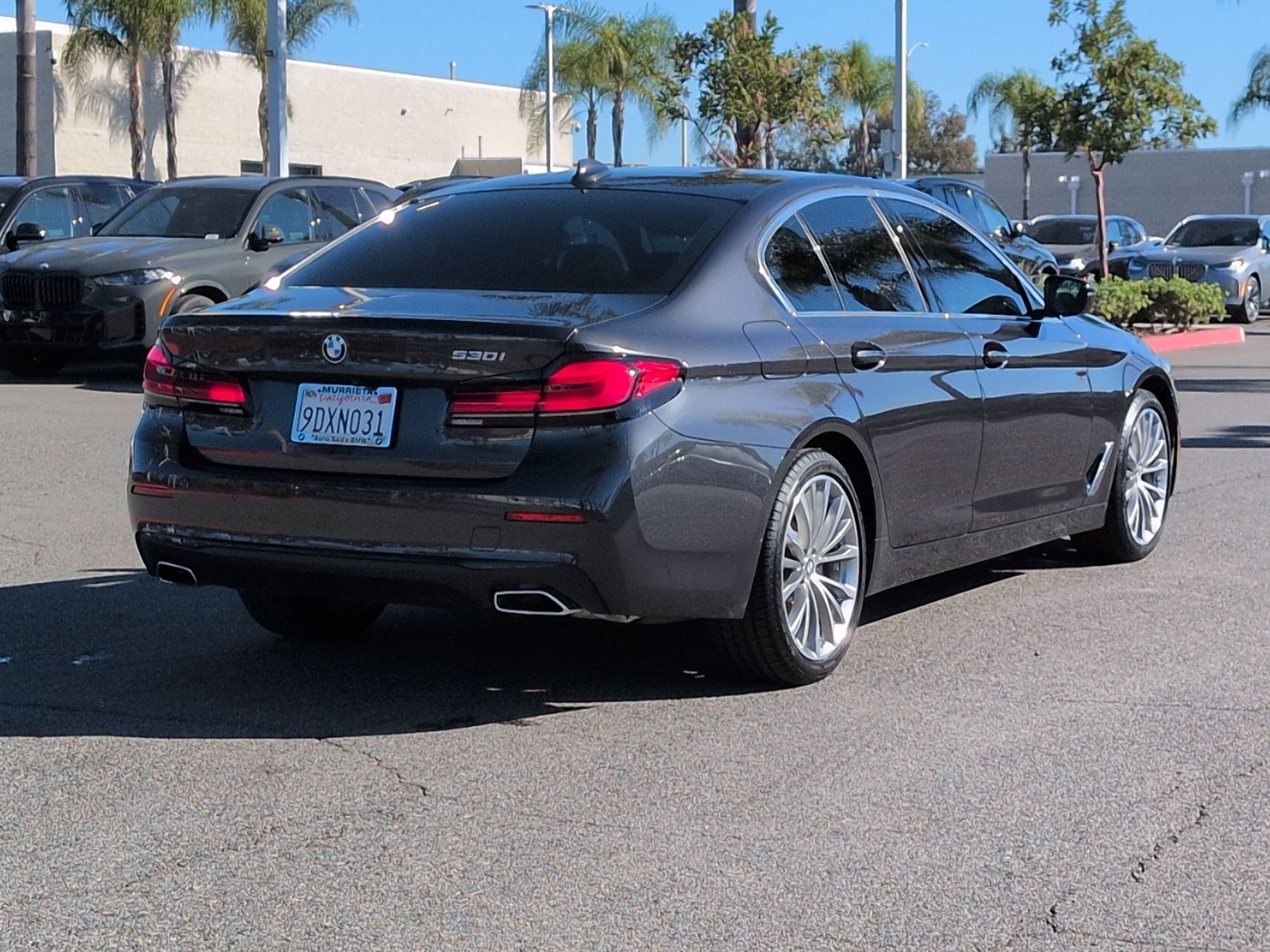 Used 2023 BMW 530i w/ Premium Package image 10