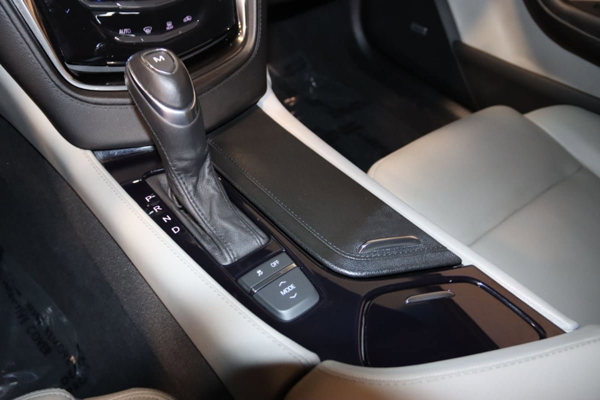 Used 2016 Cadillac CTS Sedan RWD image 40
