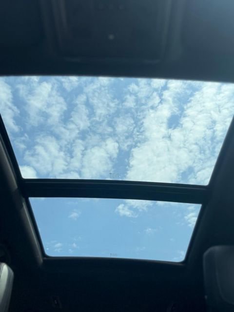 Used 2022 Cadillac XT6 Sport image 12