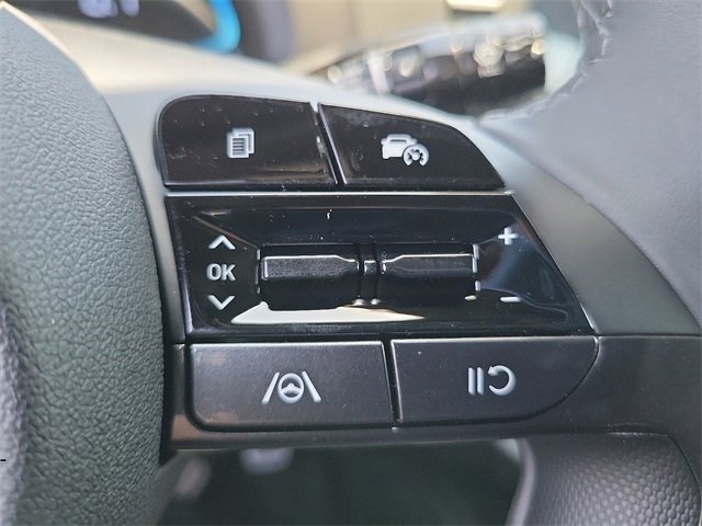 New 2025 Hyundai Elantra Sport image 5