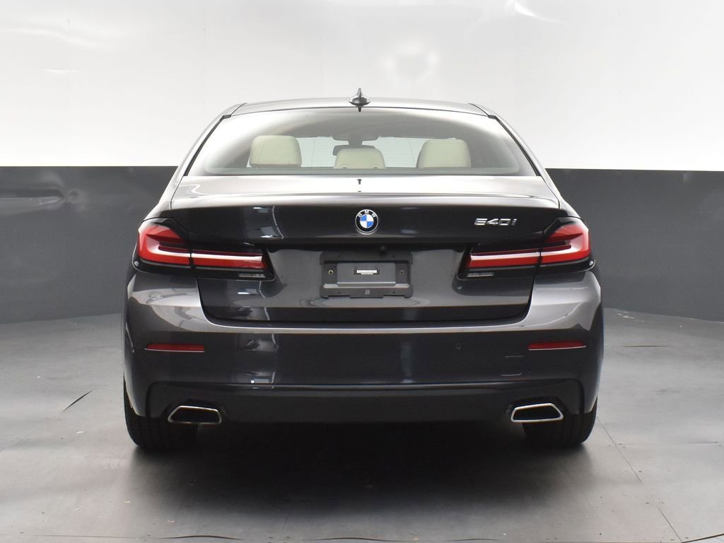 Used 2022 BMW 540i w/ Premium Package RWD image 6
