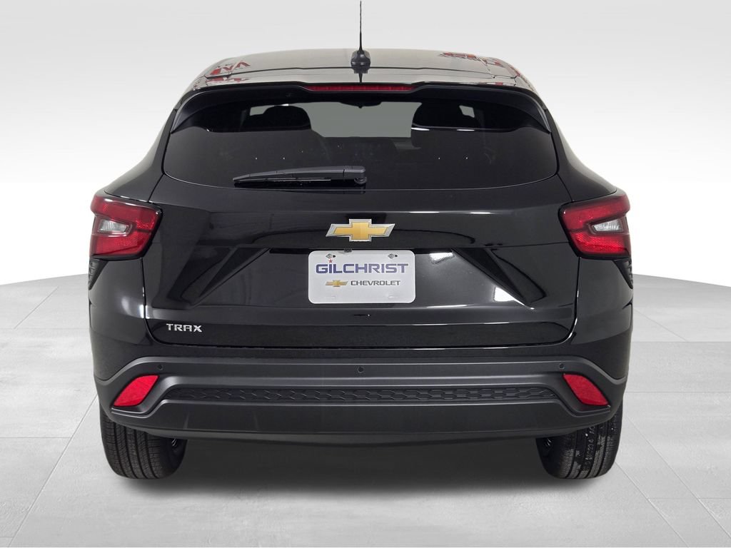 New 2026 Chevrolet Trax LS w/ Driver Confidence Package FWD image 6
