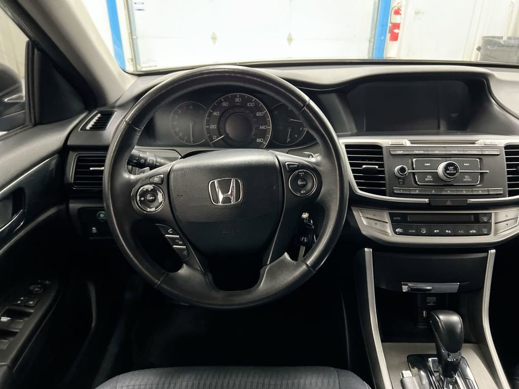 Used 2013 Honda Accord Sport image 11