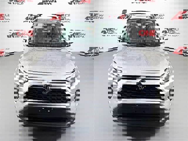 Certified 2025 Toyota RAV4 LE video 2