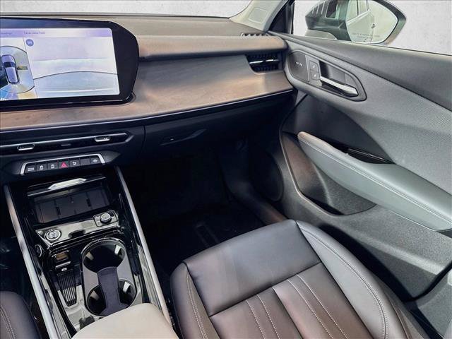 New 2026 Audi Q3 quattro 2.0T AWD/4WD image 19