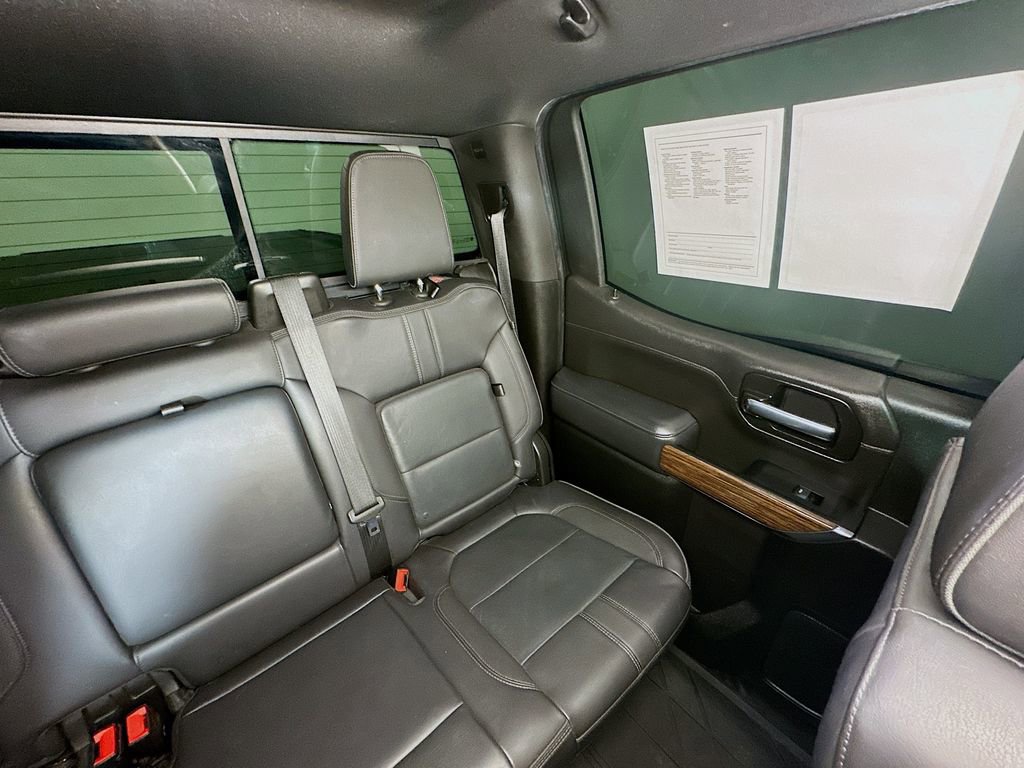Used 2021 Chevrolet Silverado 1500 High Country image 14