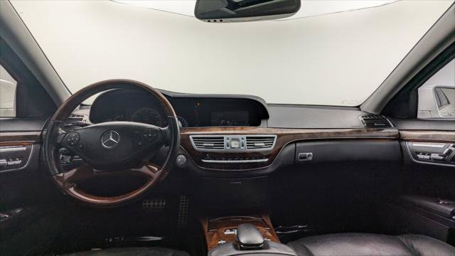 Used 2010 Mercedes-Benz S 550 image 23