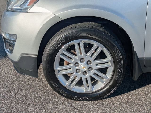 Used 2015 Chevrolet Traverse LT w/ Style and Technology Package image 8