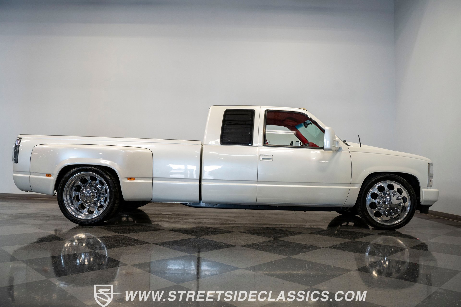 Used 1989 Chevrolet Silverado 3500 2WD Extended Cab image 24
