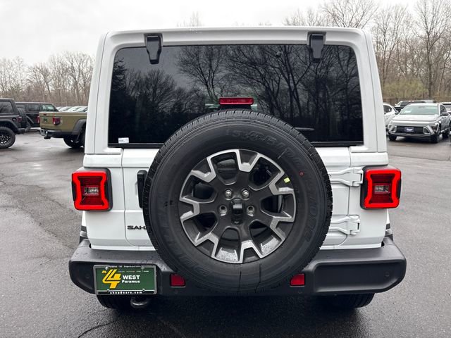 New 2026 Jeep Wrangler Unlimited Sahara AWD/4WD image 11