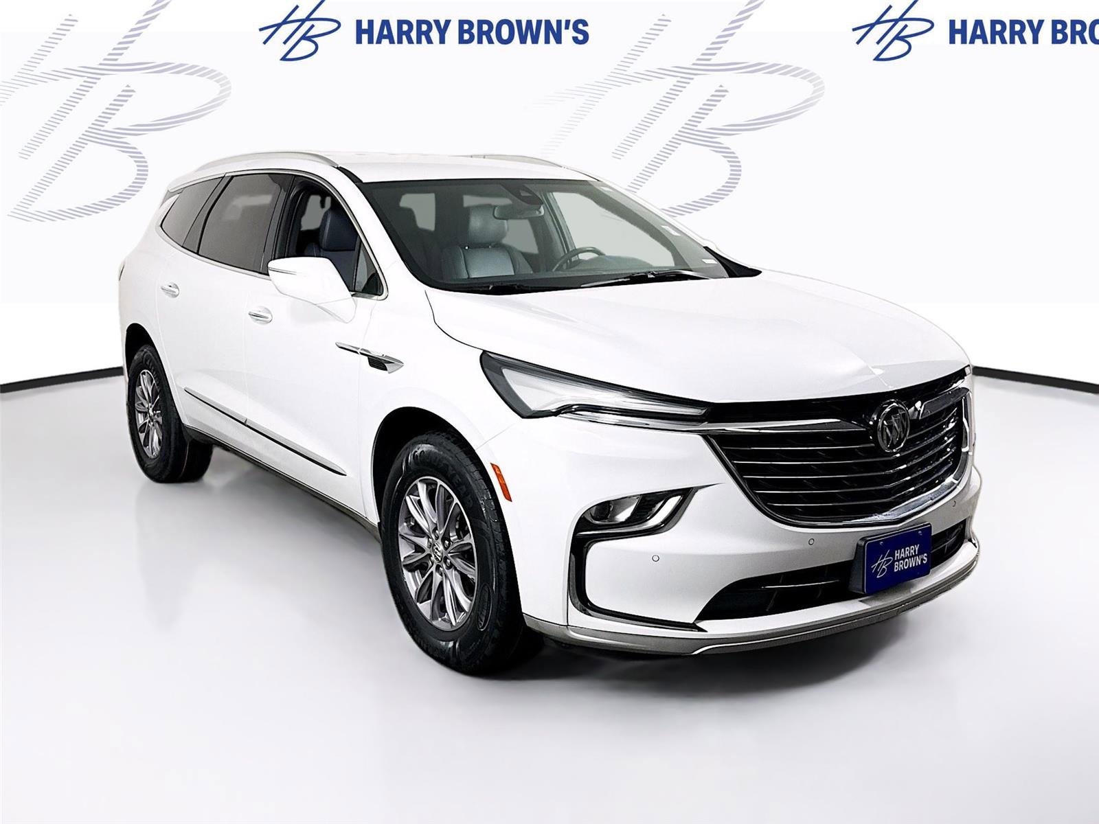 Used 2023 Buick Enclave Essence image 26