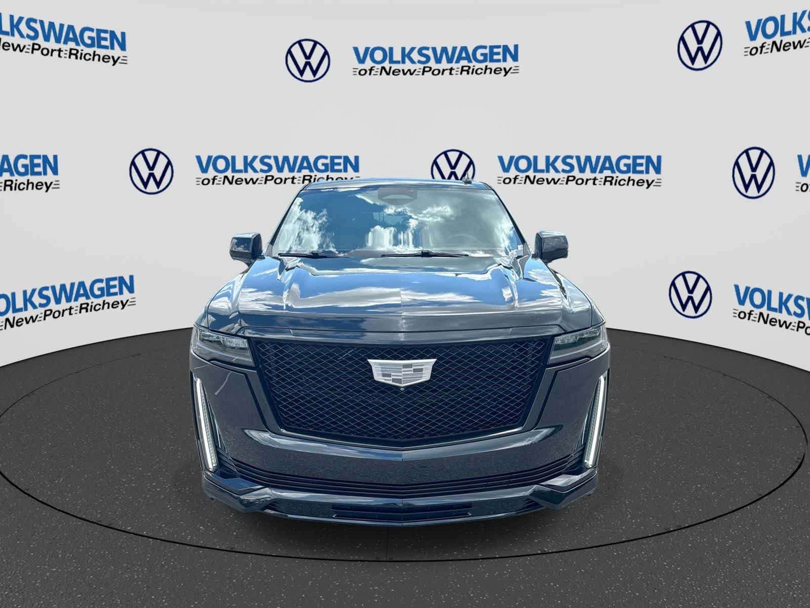 Used 2021 Cadillac Escalade Sport w/ Driver Assist Tech Package RWD image 17