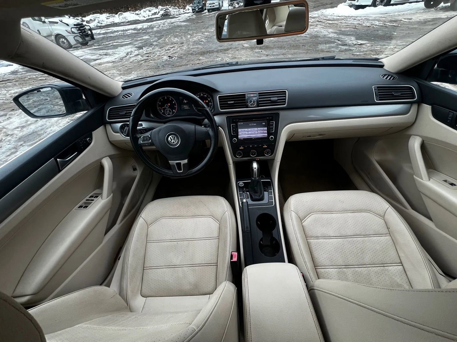 Used 2015 Volkswagen Passat 1.8T Limited Edition image 13