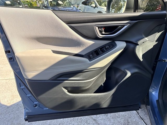 Certified 2023 Subaru Forester Base image 13