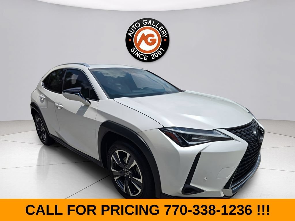 Used 2021 Lexus UX 200 w/ Accessory Package (Z1)