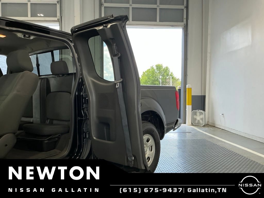 Used 2008 Nissan Frontier SE RWD image 31