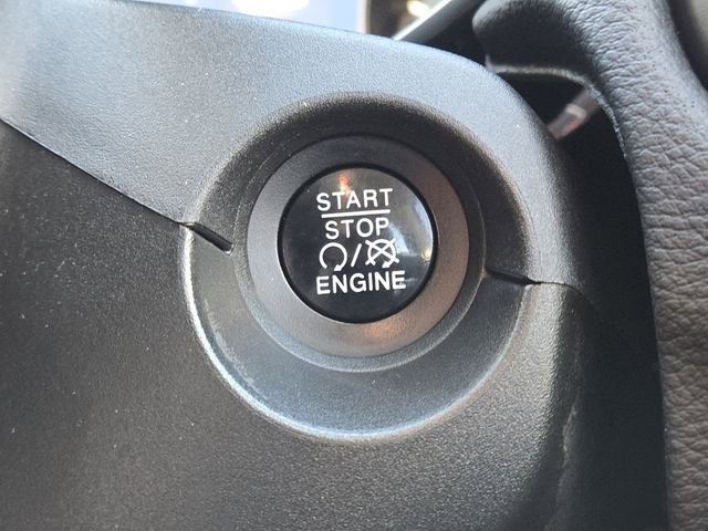 Used 2018 Jeep Compass Sport image 11