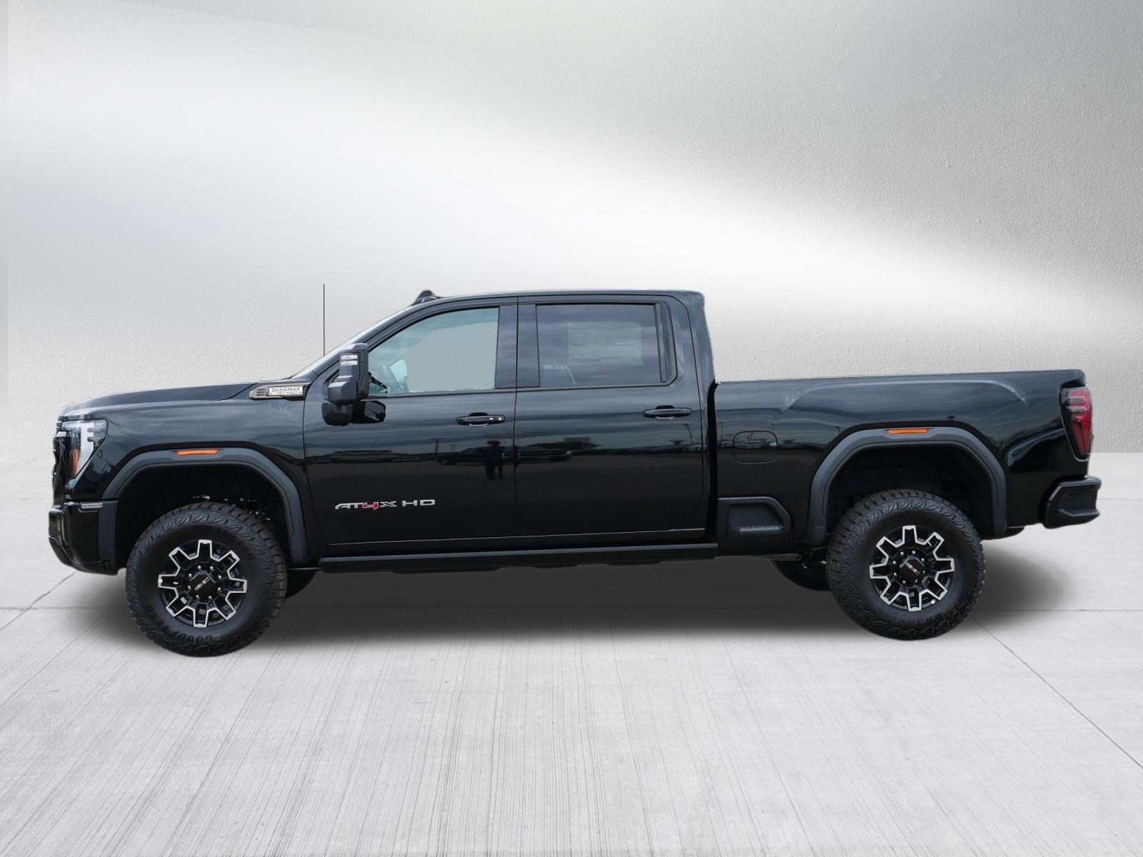New 2026 GMC Sierra 2500 AT4X w/ Snow Plow Prep/Camper Package AWD/4WD image 2