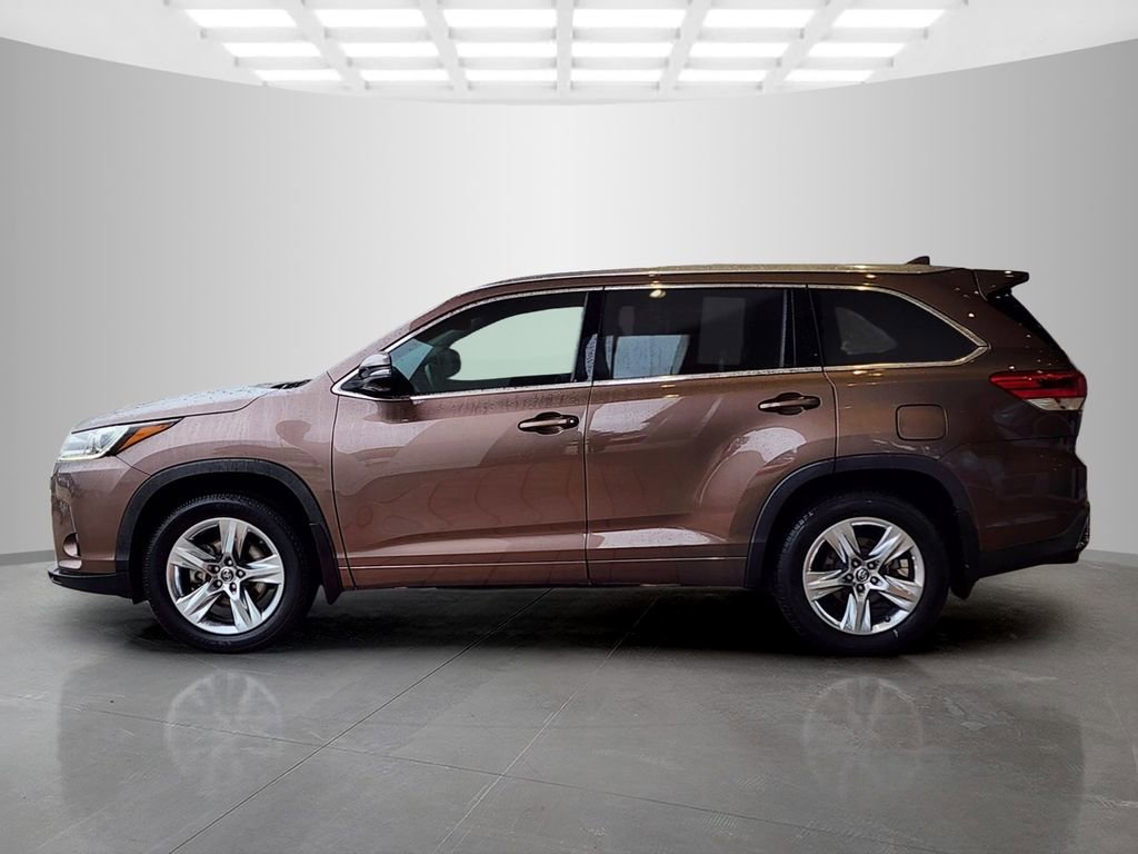 Used 2019 Toyota Highlander Limited FWD image 8